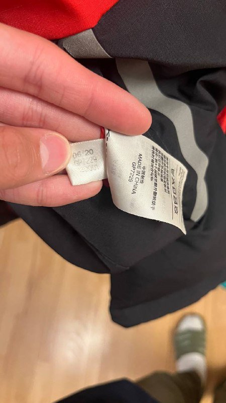 Adidas originals мужская куртка размер M 3