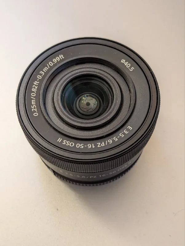 Объектив Sony E PZ 16-50mm OSS II 1