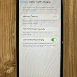 iPhone XR 64GB White 5