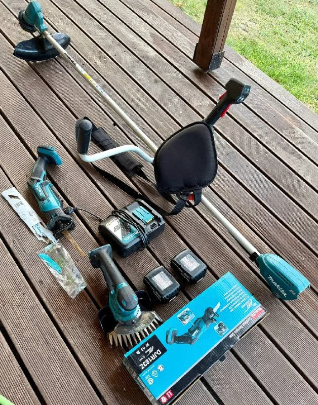 Триммер, пила, ножницы, зарядная станция, аккумуляторы Makita 1