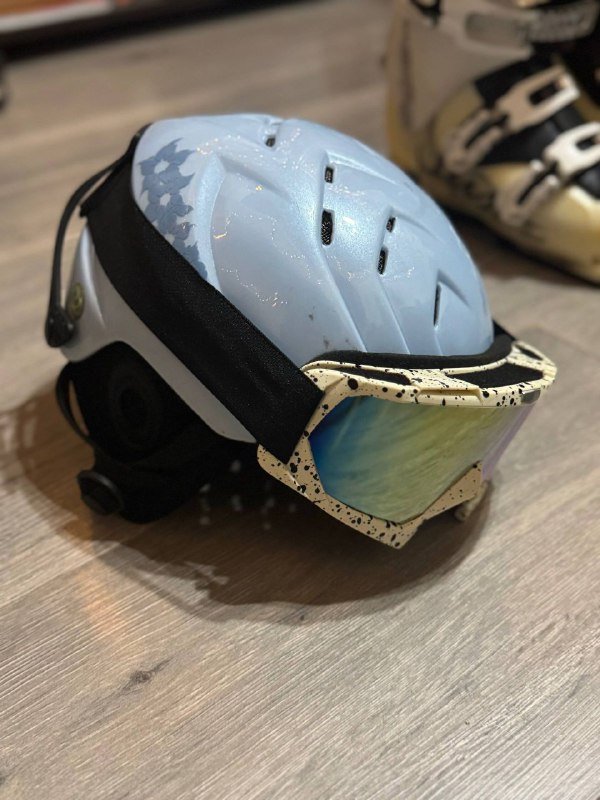 Лыжи, ботинки, палки, шлем, очки, чехол комплект