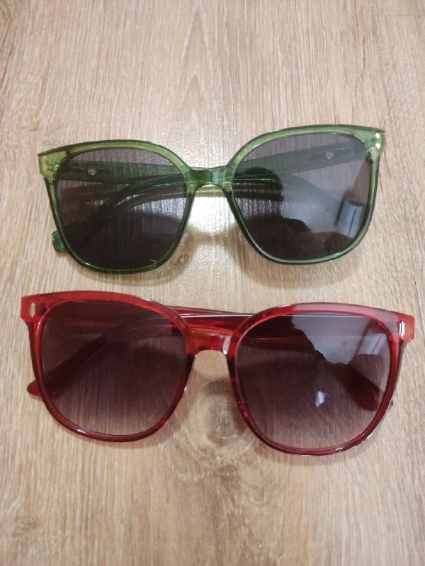 Очки пластиковые