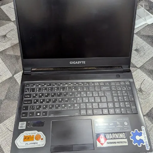 Gigabyte G5 KC игровой ноутбук