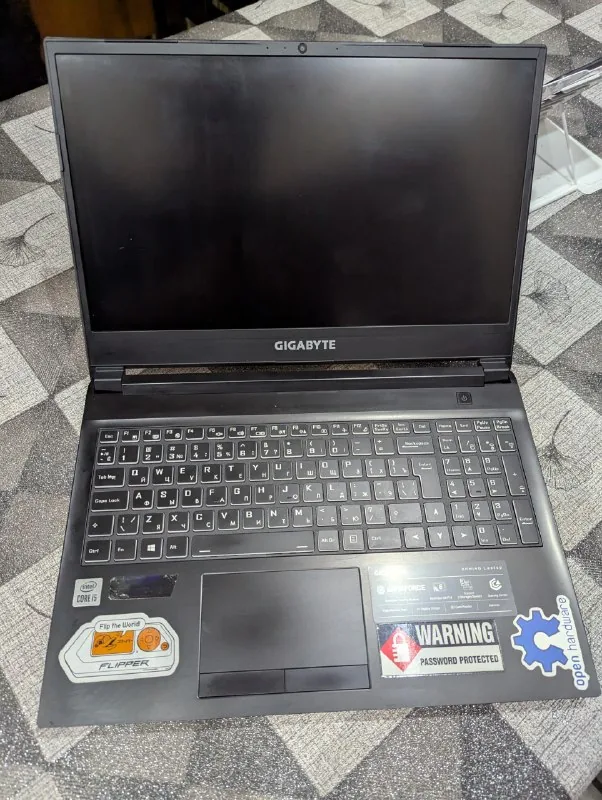 Gigabyte G5 KC игровой ноутбук 1