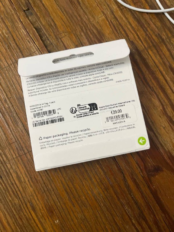 Apple AirTag новый в упаковке 2