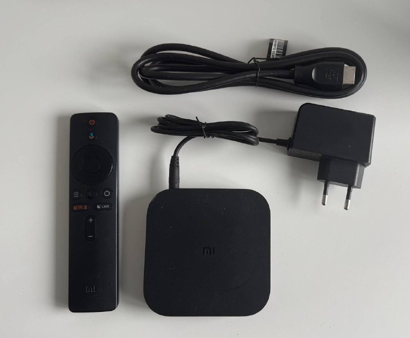 Тв-приставка Mi Box