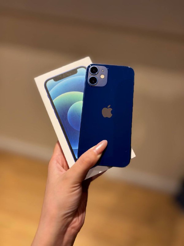 iPhone 13 128 GB, iPhone 12 mini 128 GB, оригинальный кабель зарядки 3