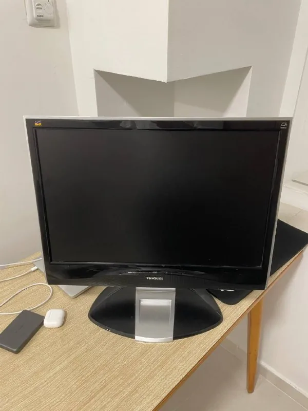 Монитор ViewSonic 1