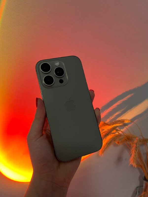 iPhone 16 pro 256 GB 5