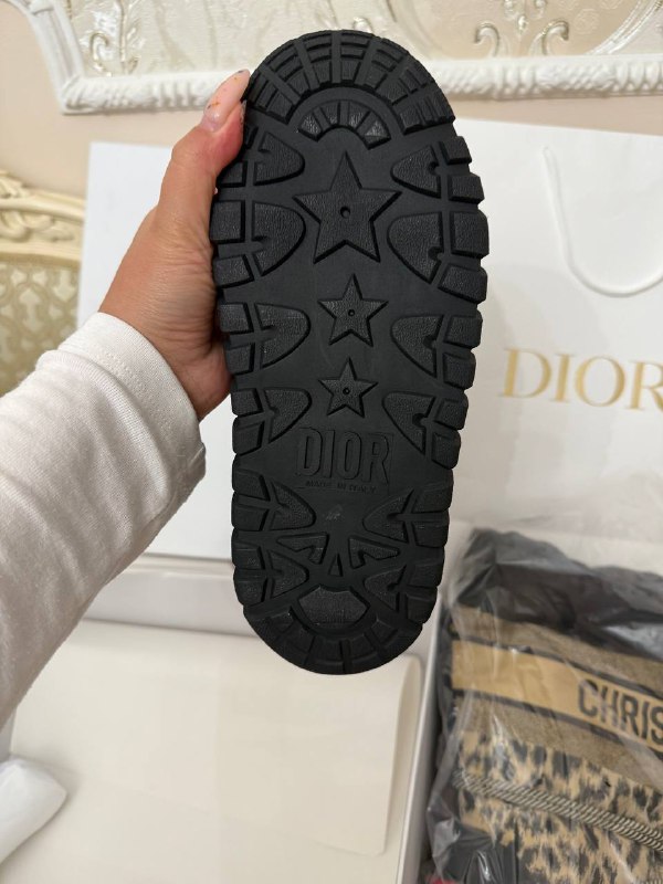 Size 38 Dior snow boots 5
