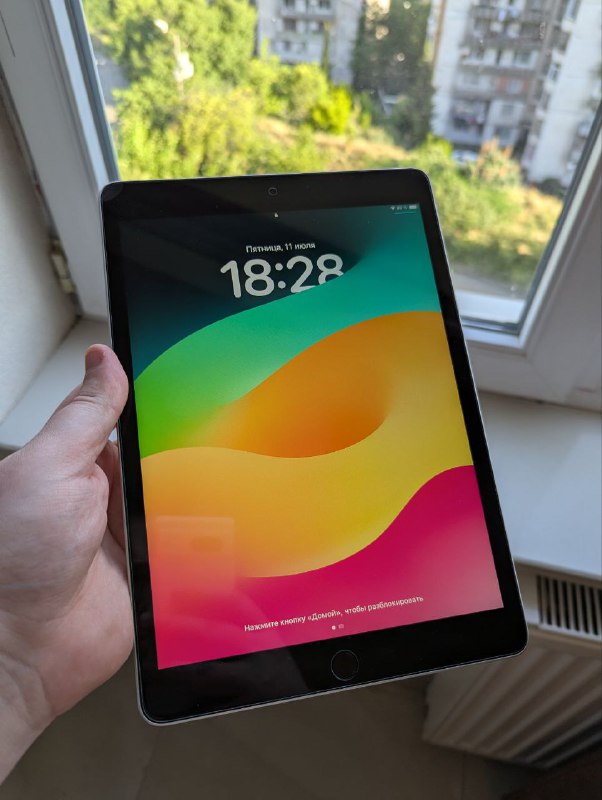 Планшет Apple iPad 9-го поколения, 64 ГБ 3