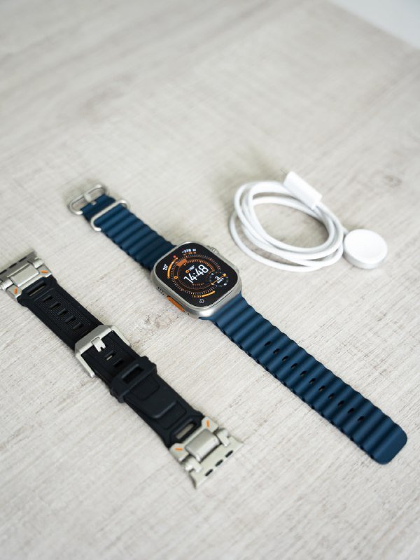 Apple Watch Ultra 2, 2 ремешка, зарядное 2