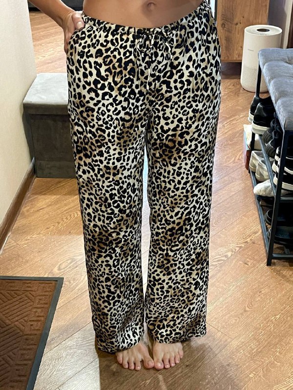 Леопардовые штанишки Bershka XS/S, 100% вискоза 2
