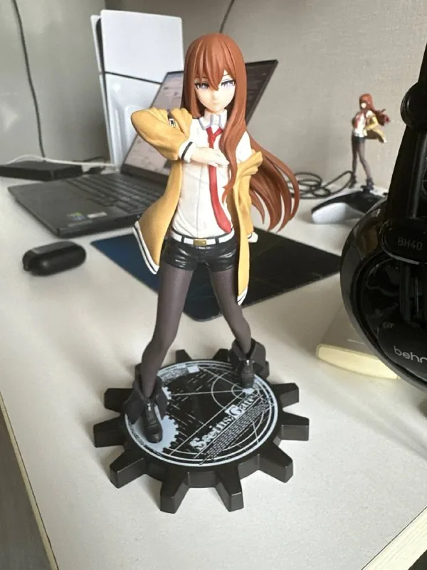 Фигурка Макисе Курису из Steins Gate 1