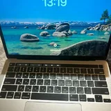 MacBook Pro 13-inch 2020 3