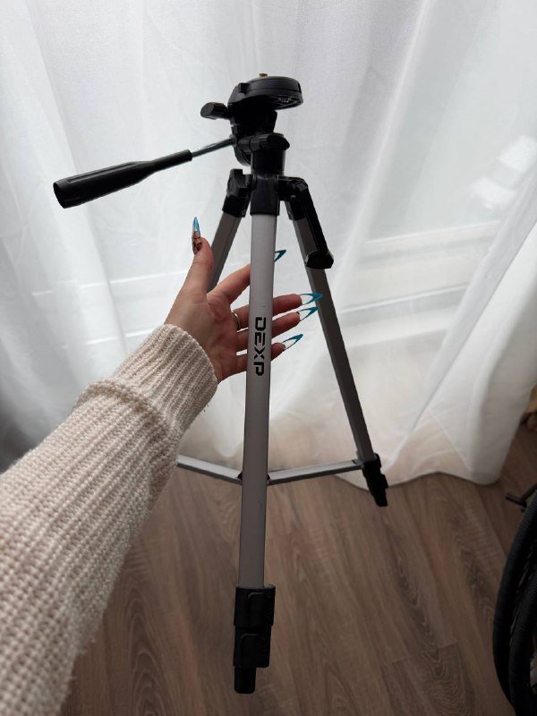 штатив Dexp для телефона и камеры 2