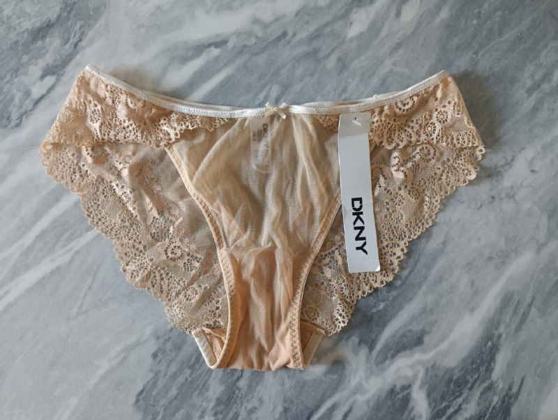 Новые трусы DKNY размер S