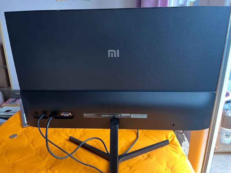 Монитор Xiaomi Mi Desktop Monitor 23.8" 3