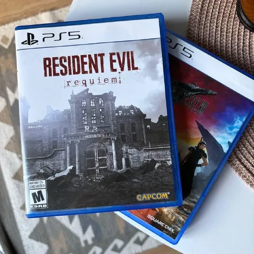 Игры для PS5 Resident Evil Requiem, Final Fantasy VII Rebirth
