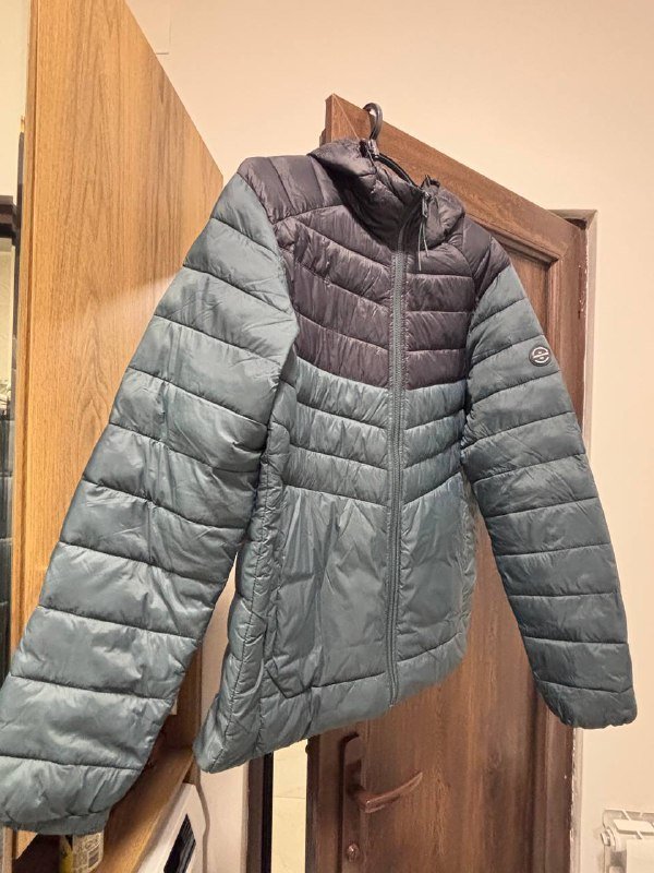 Мужская куртка JACK & JONES ESSENTIALS