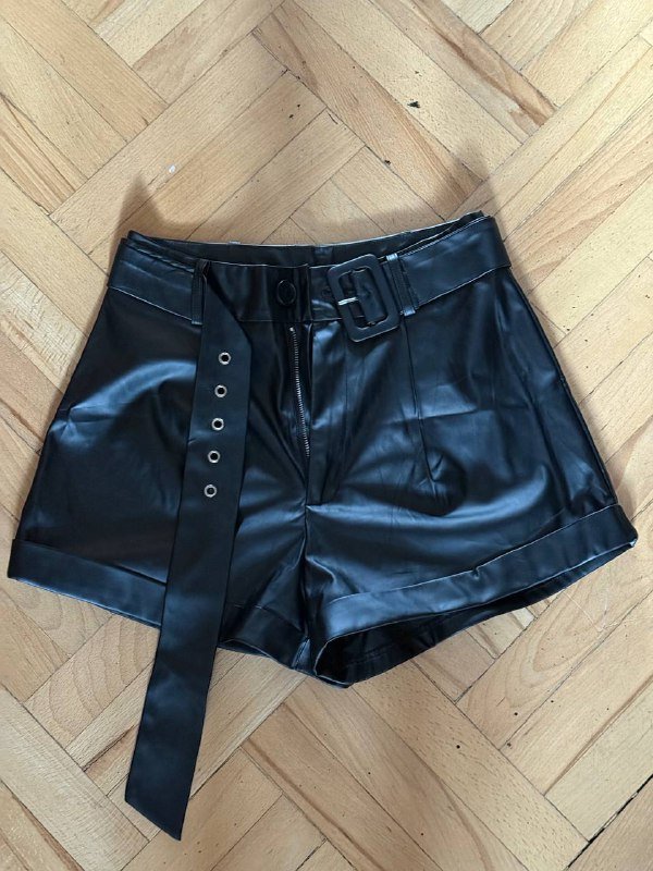 Худи XS, шорты XS, брюки S 2