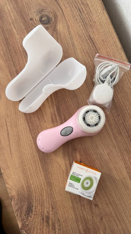 Аппарат для чистки лица Clarisonic MIA2, щетка-насадка