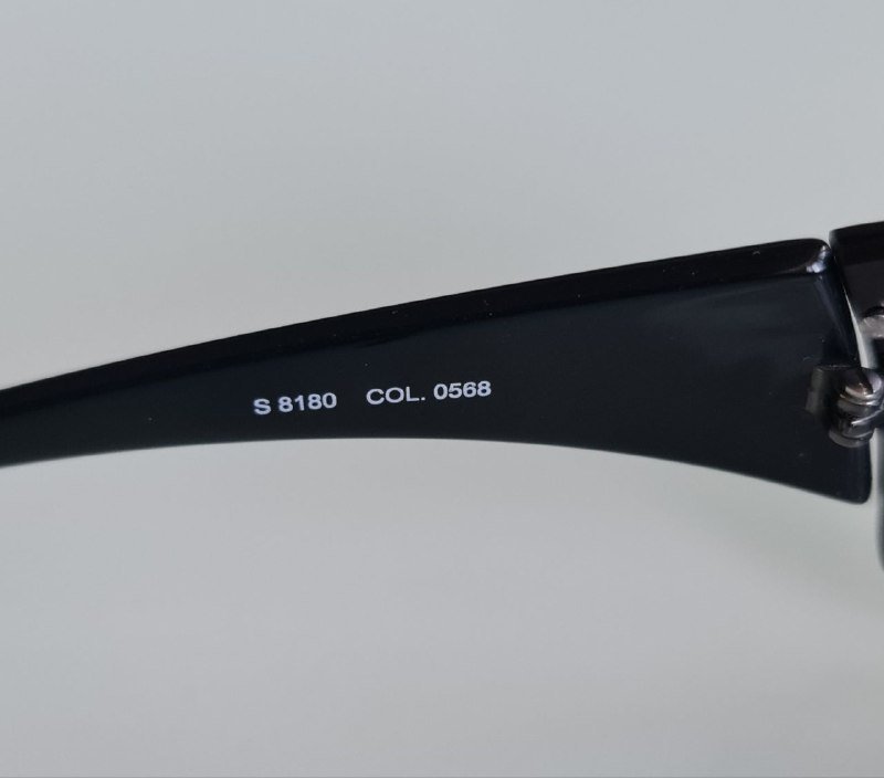 Мужские солнцезащитные очки Police S 8180 черные 4