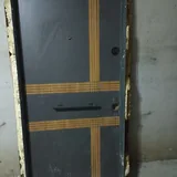 Входная дверь б/у 1