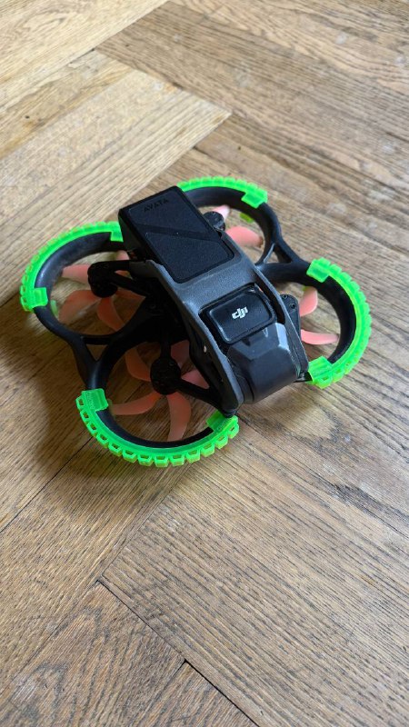 DJI Avata, 1 body, 1 battery, motion controller