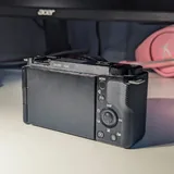 Sony ZV-E10 с китовым объективом и ND-фильтром 3