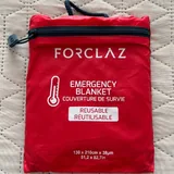 Косметичка, фрезы для педикюра, термометр, шампунь, одеяло, маски 6