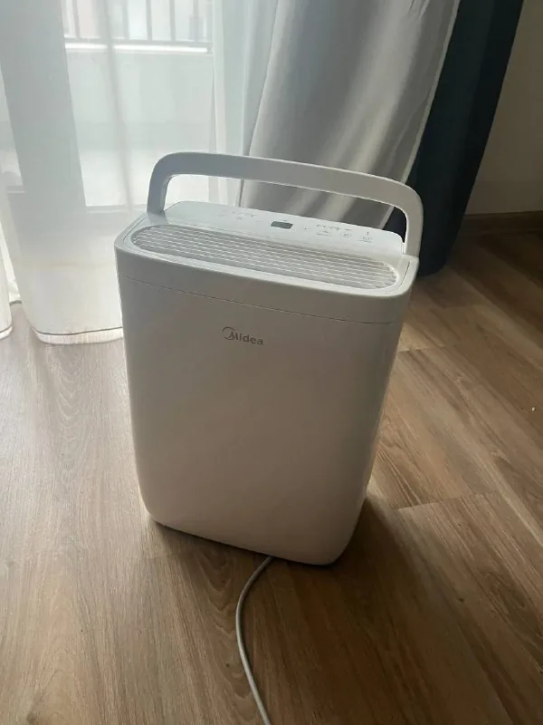 Осушитель Midea 1