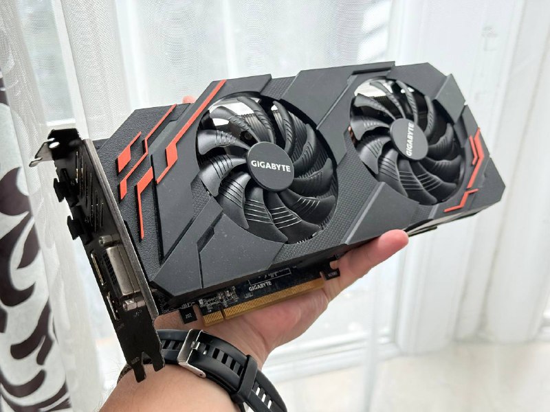 Nvidia GTX 1070Ti 8GB видеокарта 1
