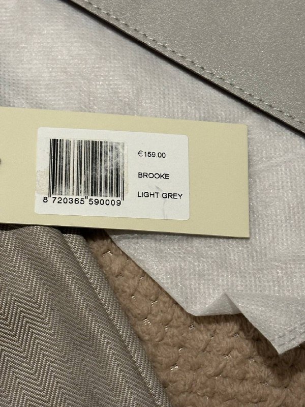 Сумка Alix Baxter с ремешком, новая 6