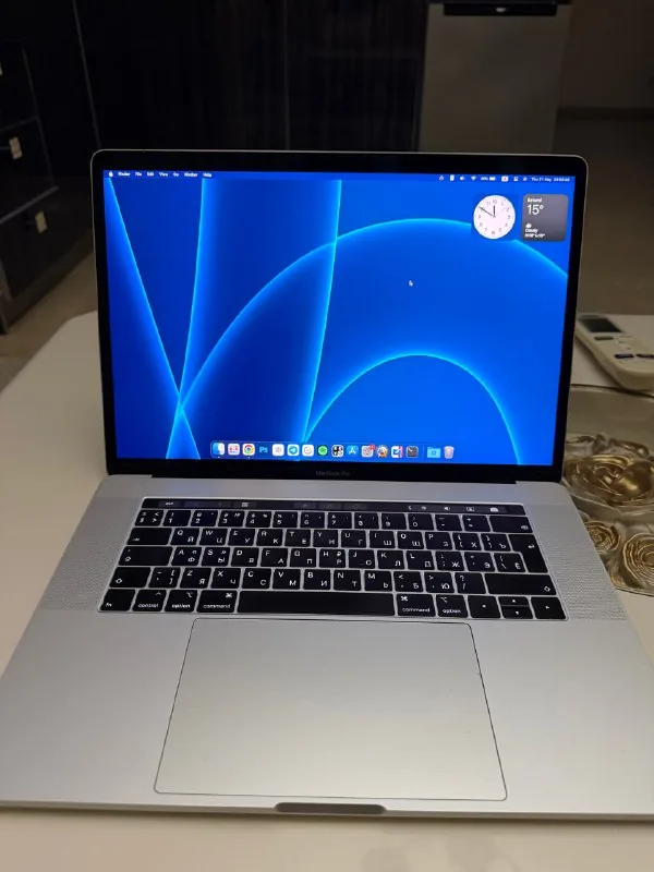 MacBook Pro 15 2018 1