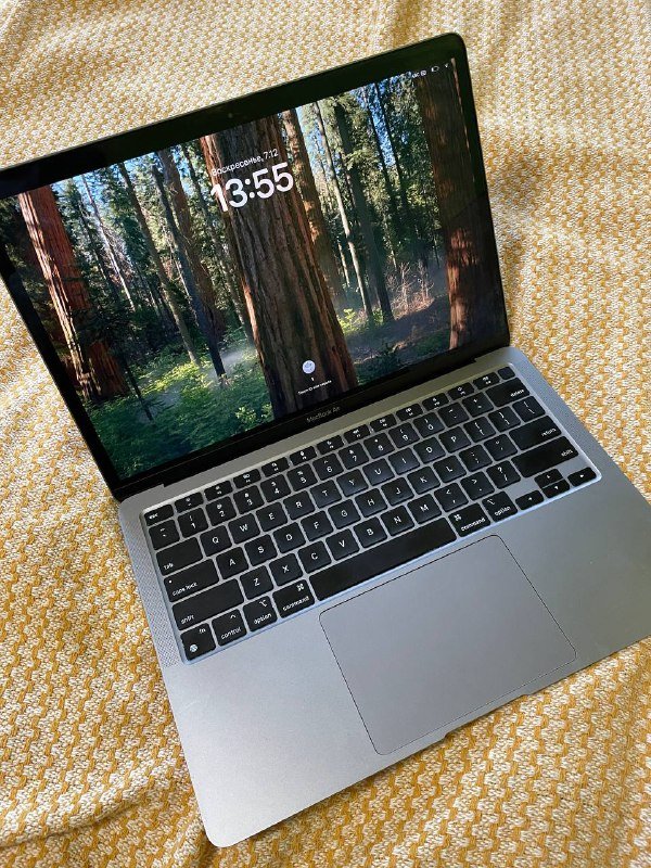 MacBook Air M1 ноутбук