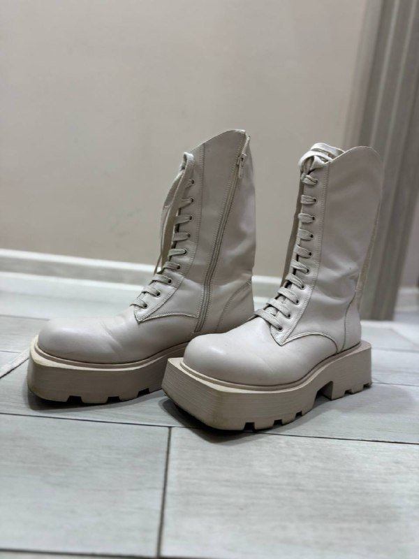 ботинки деми Charles & Keith, размер 40 3