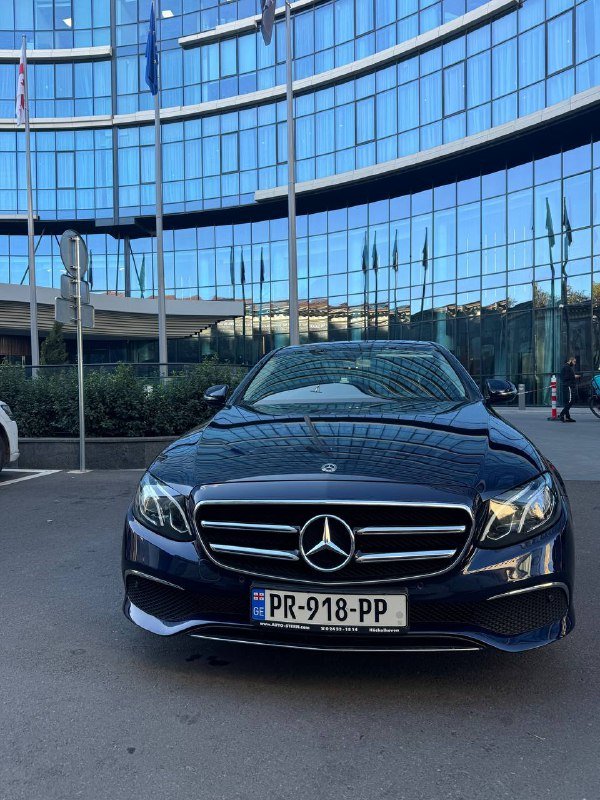 Mercedes-Benz E220d 2020