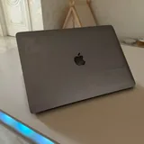 MacBook Pro 13 A1706 4