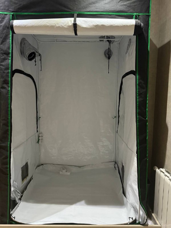 Бокс 1.2/1.2 и лампы Mars Hydro 250w, 150w