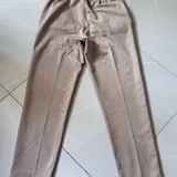 Мужские брюки LC Waikiki, женские брюки Koton, мужская рубашка Massimo Dutti 2