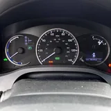 Lexus CT200H 2014 4