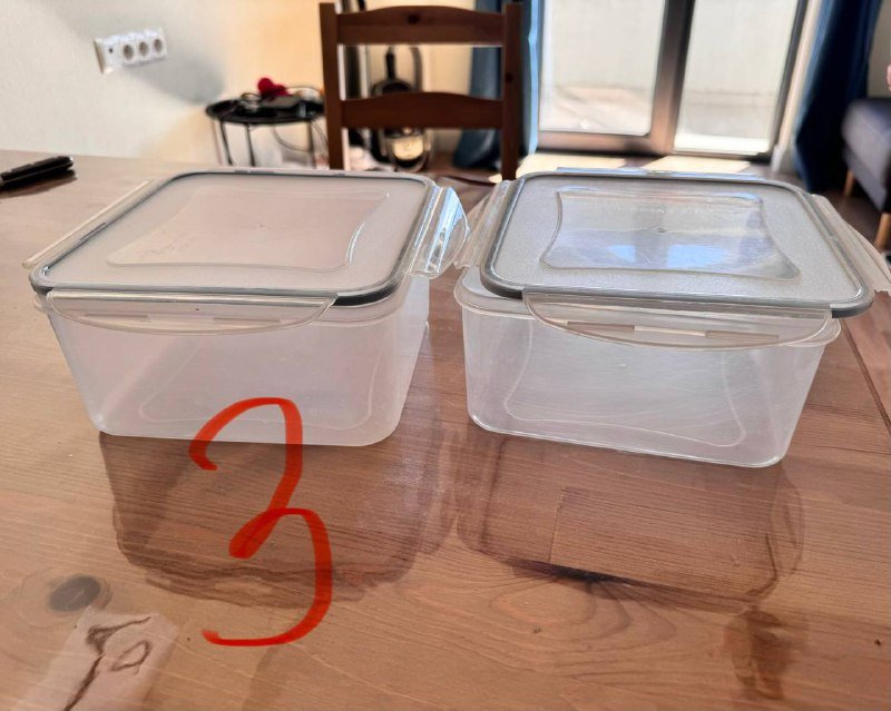 Контейнеры пищевые, точилка, сито, дуршлаг, толкушка, половник, венчик, нож 4