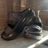 Сандали Crocs 2