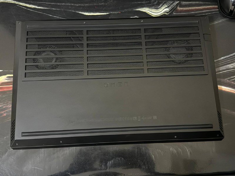 Ноутбук Omen 15, наушники AirPods 3 7