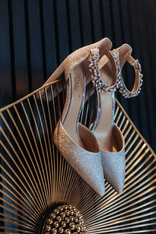 Туфли Jewel Badgley Mischka новые размер 7,5 38