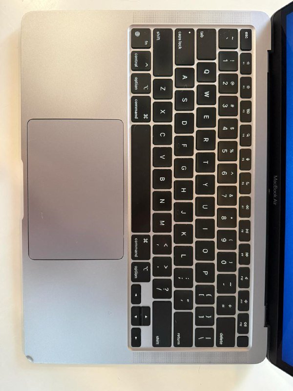 MacBook air 13 M1 256GB с USB хабом 7