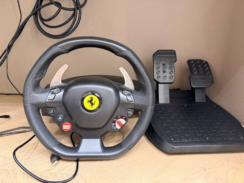 Руль Thrustmaster T80 Ferrari 488 GTI edition