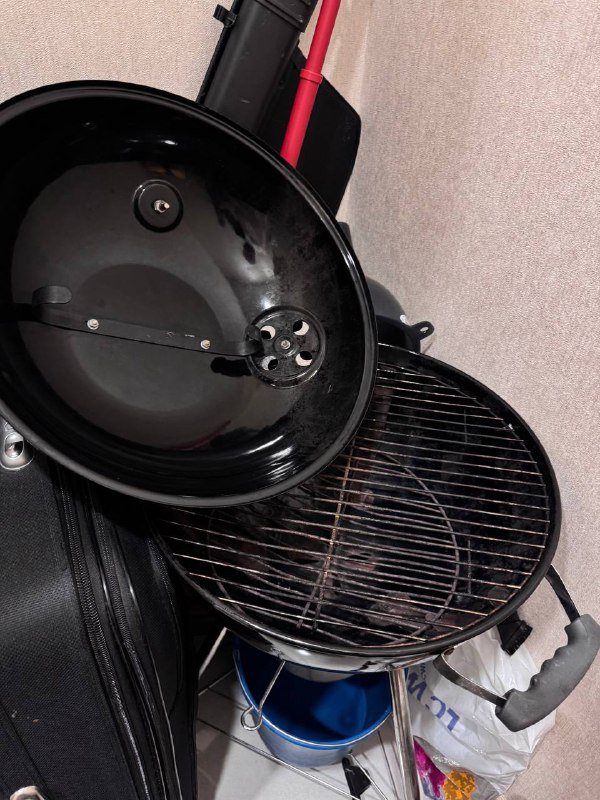 Гриль угольный с коптильней и термометром, мангал переносной 2