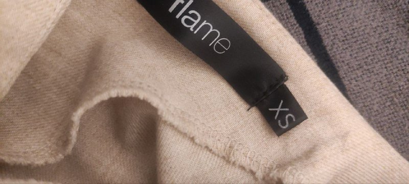 Женские платья  размер S, можно на M 7